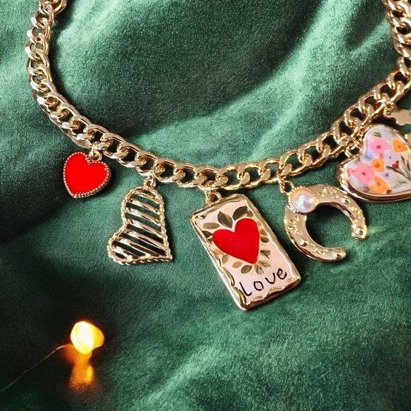 Gold toned chunky charm necklace with Heart and Love Accents - Picture 15 of 17